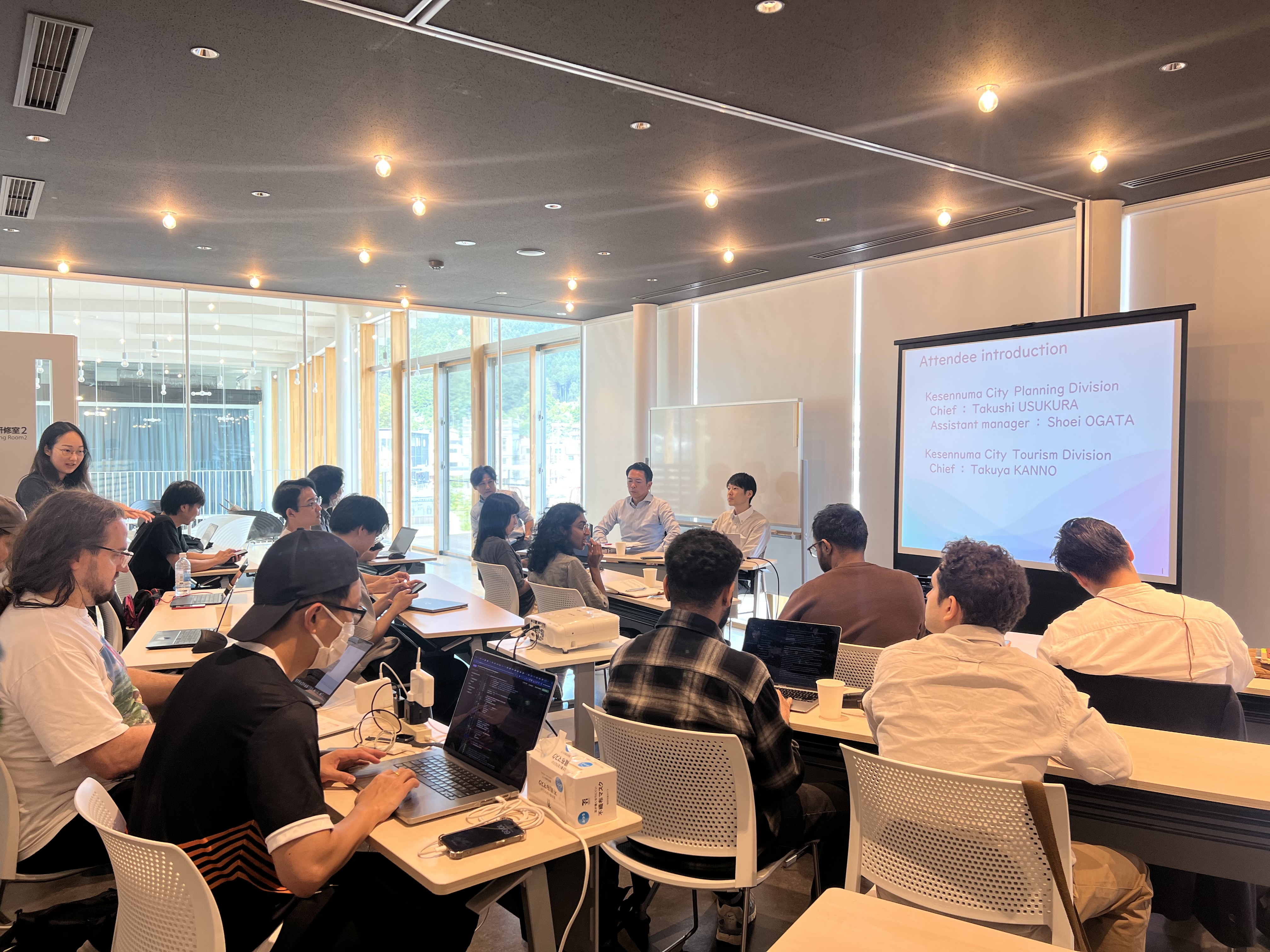 Attendee introduction session